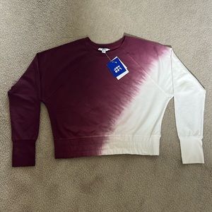 NWT JOY LAB white & burgundy dye crop crewneck sport long sleeve w/ thumb holes!